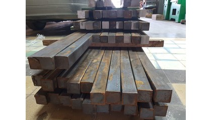 квадрат стальной горячекатаный 75x75 мм Ст3сп купить в Томске