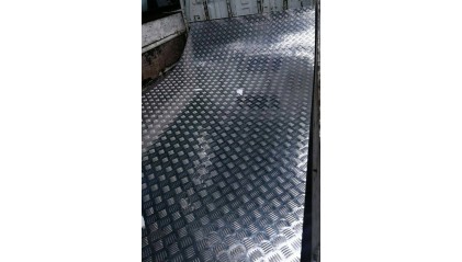 лист нержавеющий рифленый квинтет 4 мм AISI 304 купить в Томске