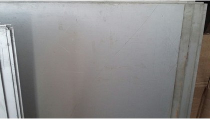 Лист титановый 2x1000x2000 мм ПТ-3В фото лист титановый 2x1000x2000 мм ПТ-3В купить в Томске