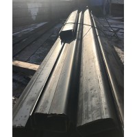 Швеллер нержавеющий гнутый 30x30x2 мм 40Х13 ГОСТ 8278-83