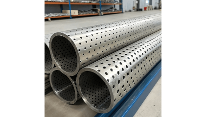 трубу нержавеющую перфорированную бесшовную 102x20 мм AISI 430 купить в Томске