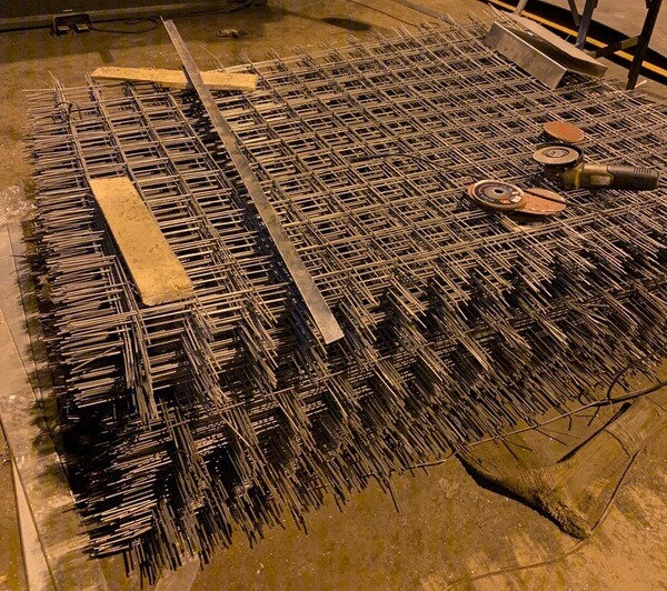 Сетка стальная арматурная сварная в рулонах 50x75x4 мм ГОСТ 23279-2012 фото